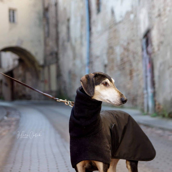 Abrigo urbano impermeable negro